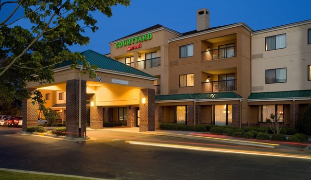 Courtyard by Marriott Rocky Mount