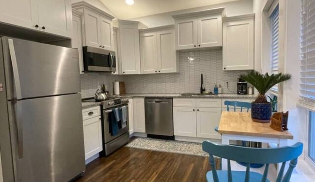 Cozy 3br/2bath 5 mins to downtown