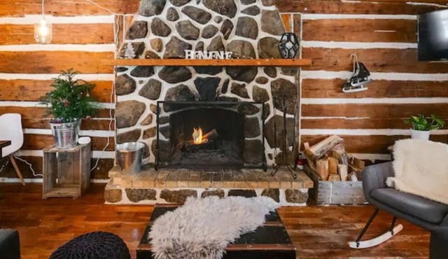 Cozy Cabin