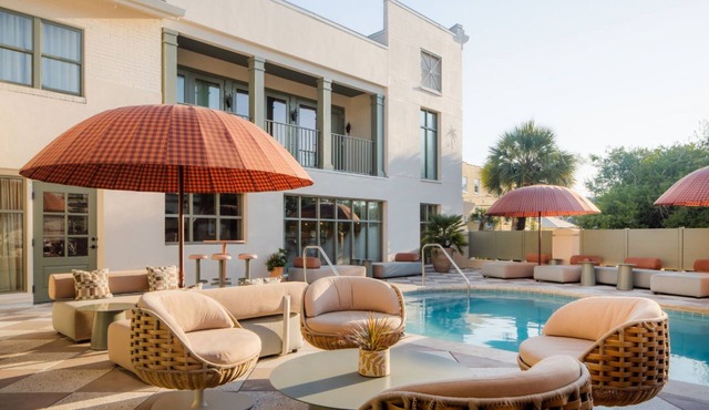 Cozy Charleston Retreat | King Bed + Luxe Touches