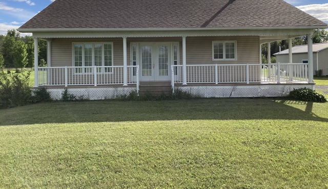 Cozy Country Getaway