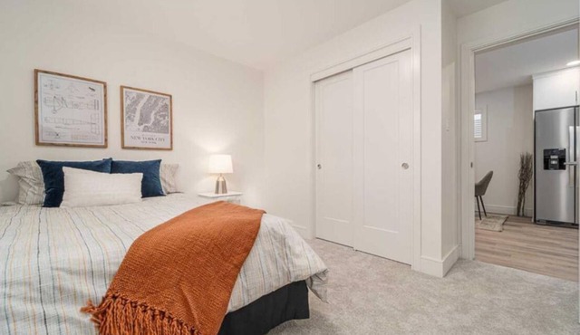 Cozy Haven!Close to Coalbanks School & Park & 5 mins drive to Uni of Lethbridge