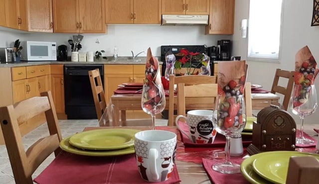 Crestview Guest House - Crestview House - Standard Room B12