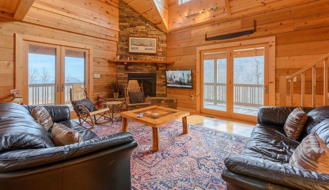 Custom-Built Log Cabin Near Activities