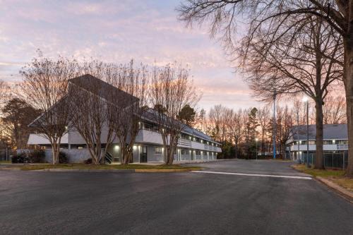 Days Inn by Wyndham Charlotte University