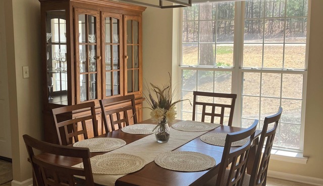 Delightful 3-bedroom, 2 bath home in Savannah Lakes Village-McCormick, SC