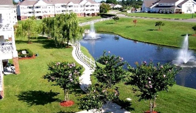 DELUXE 2 BEDROOMS! Beautiful Governors Green, Williamsburg, Virginia