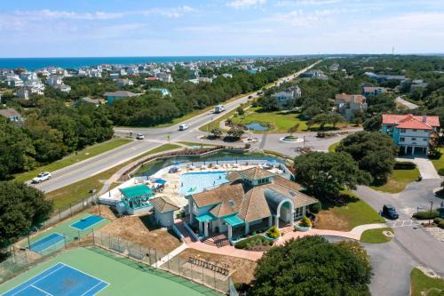 Diamond in the Ruff VILLAGE OBX