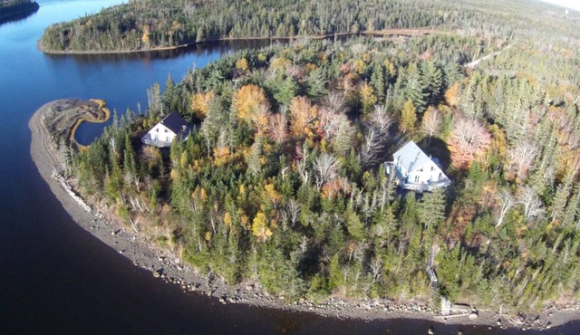 DIRECTLY BY THE SEA with fantastic panoramic views and private beach + jetty