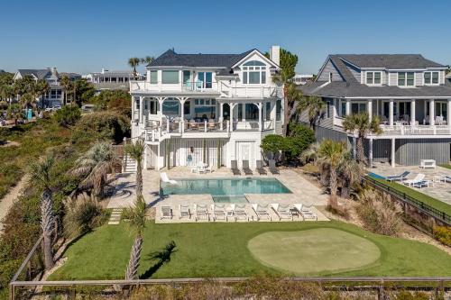 Discounts! Sea Spray- 400 Ocean Blvd. Oceanfont! Six Bedroom, Sleeps 15, Private Pool/Hot Tub