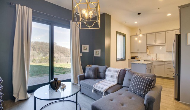 Downtown Lynchburg Condo w/James River Views