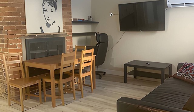 Downtown one bedroom/Historic Bauer Terrace