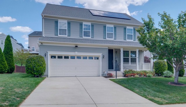 Easy Hwy Access to DC! Family Home w/Deck & Yard