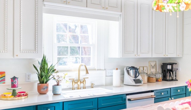 Eclectic 1906 Farmhouse: 2 Acres, Hammocks & Lake Norman Charm