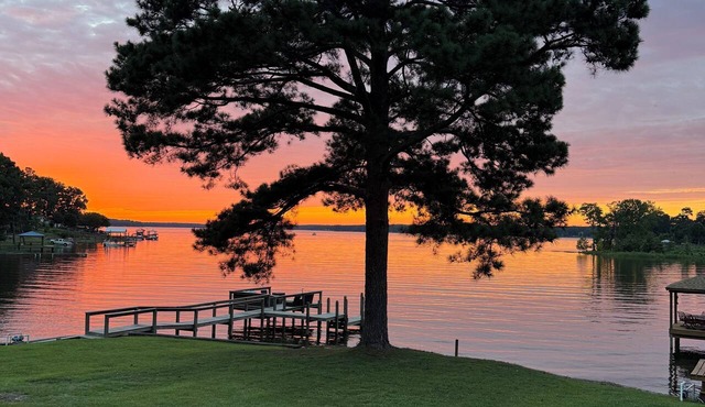 Enjoy swimming, boating, fishing and evenings around the firepit at Lake Wateree