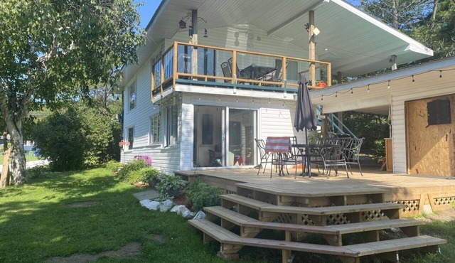 Entire cottage (2 condos), perfect for families or large groups!