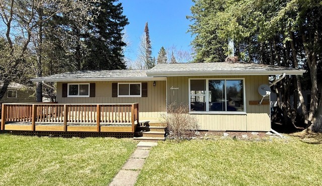 "Fairway to Heaven' – Walk to Golf, Beach, Lake, Bar & More!