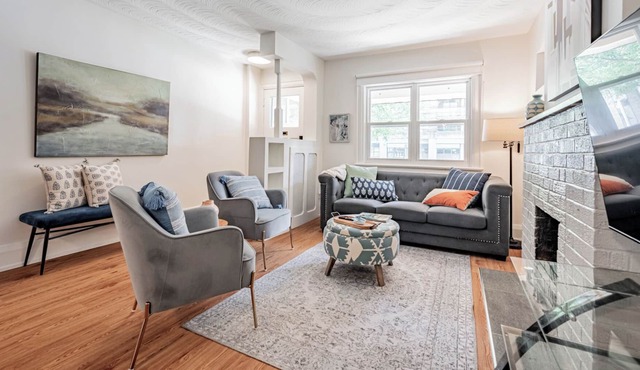 Family Home by the Beach > 3 Beds & Parking