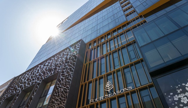 Four Seasons Hotel Montreal