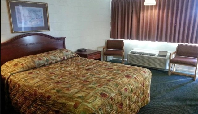 Full Bed|Smoking|Natural Bridge