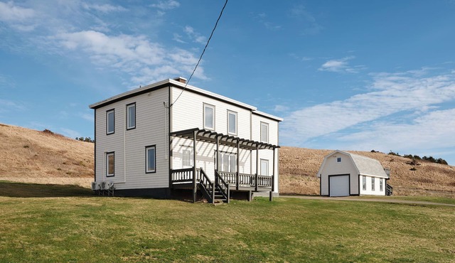 Fully renovated house with ocean and sunset views