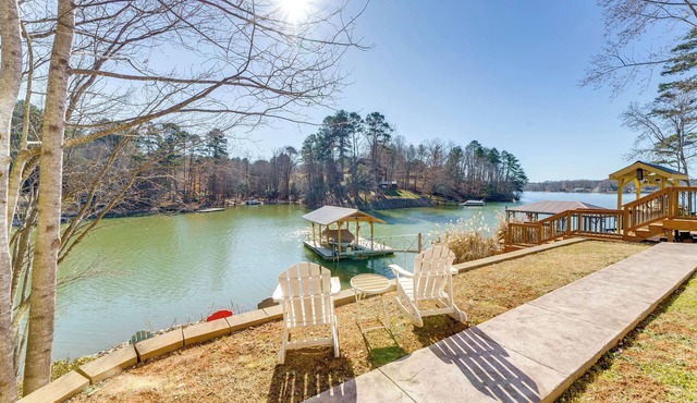 Game Room! Boater's Base on Lookout Shoals Lake