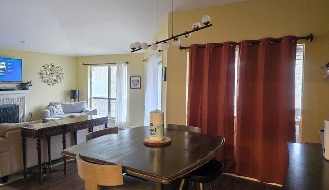 Garden Condo 2-bedroom next to golf course - Charlotte NC