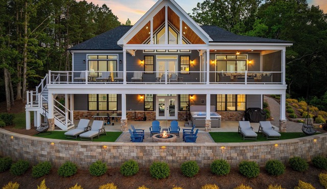 Gaston Shores/Boat Dock, Lake Access & Hot Tub