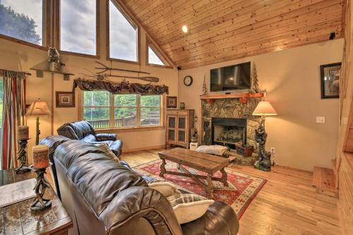 Gated Community w/Perks! Sparta Family Cabin