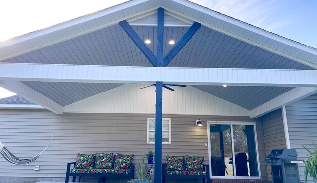 Gem of Jacksonville, near NC Beaches & Military Base