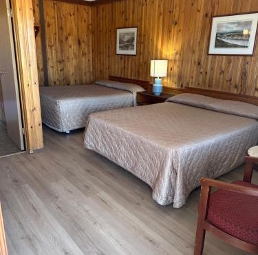 Glacier View Inn