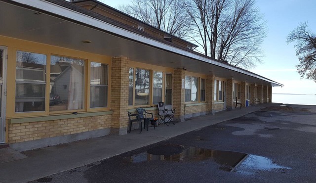 Glenwood Motel and Cottages
