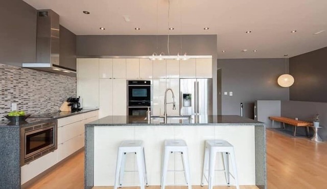 Halifax Captivating Quinpool Penthouse with Massive Terrace