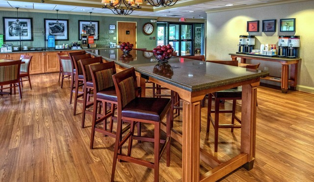 Hampton Inn by Hilton Charlotte/Matthews