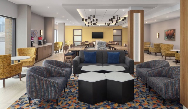 Hampton Inn by Hilton Montreal East Anjou
