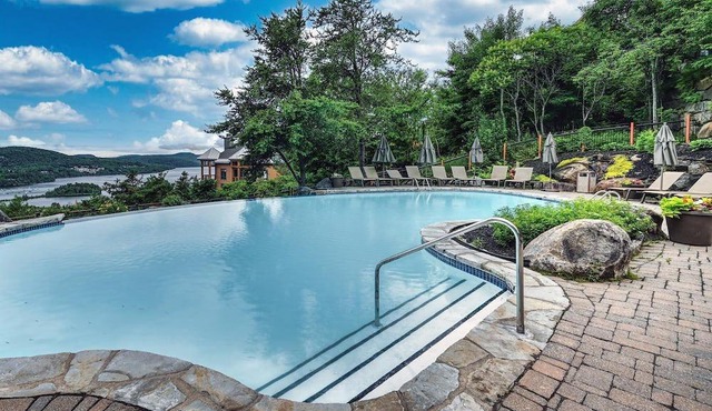 Heart of Tremblant with Pool, Hot Tub and Beach Access