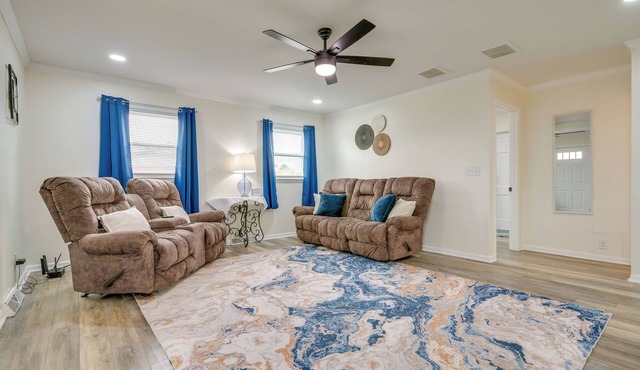 Hiking, Blackjack & More! Charming Home in Grover
