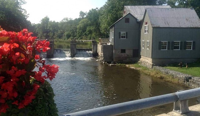 Historical Stockdale Mill - Main buiding
