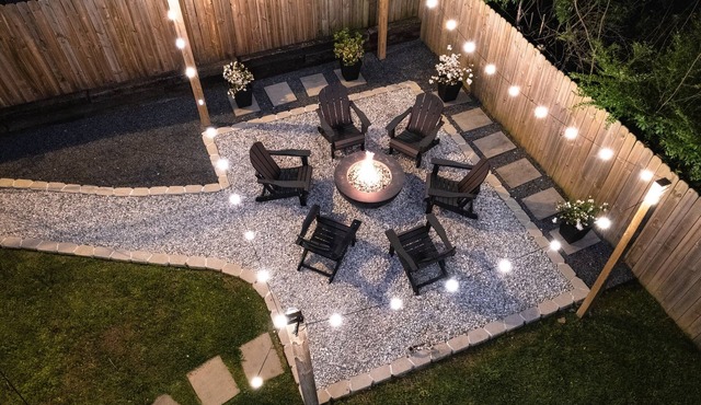 Hot Tub, Fire Pit & Murals · Near Beale St