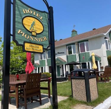 Hotel Le Pionnier