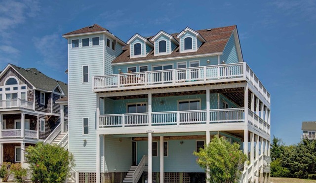 Hotter Otter: Heated Pool, Hot Tub, Sound Views, 6BR Sleeps 16, Pet Friendly