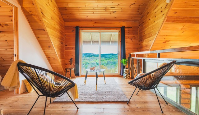 In the heart of nature, with mountain views, ideal for families and pets!