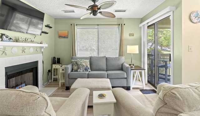 Kingston WHP 11C Ground level Villa w/pool/beach