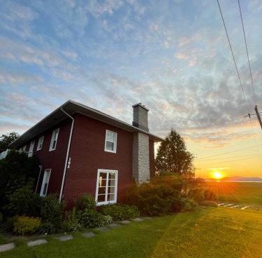 La Maison Rouge - Bed & Breakfast - La Pocatière