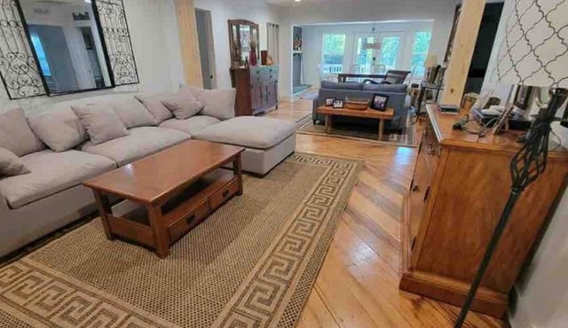 Lake Hartwell Frank Howard Home Clemson