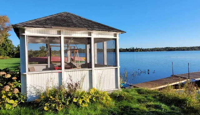 Lakefront Cottage + Sauna | Beach, Dock & Gazebo