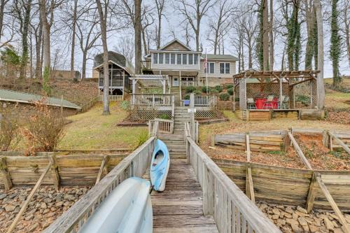 Lakefront, Hot tub, Theater Game w/Private Dock