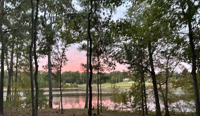 Lakeside Retreat, Lake Thurmond: Perfect 4 Golfers, Families & Lake Enthusiasts!