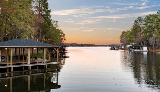 Lakin' Reel Memories