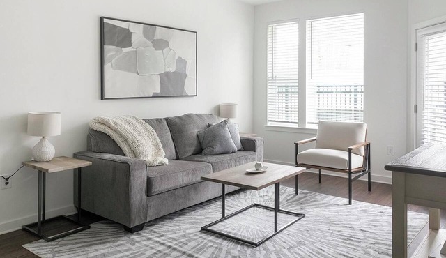Landing | Chic 1BD, Yoga Studio, Clubhouse